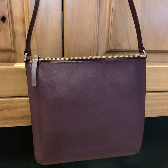 LIKE NEW Kate Spade across Body Bag Plum - Picture 3 of 8